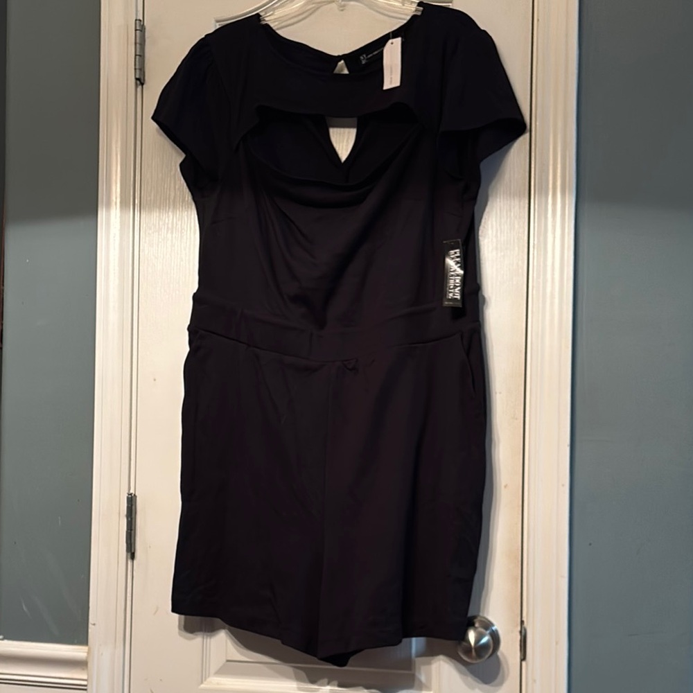 2/$30 New York & Company Black Romper Women’s 2X NWT